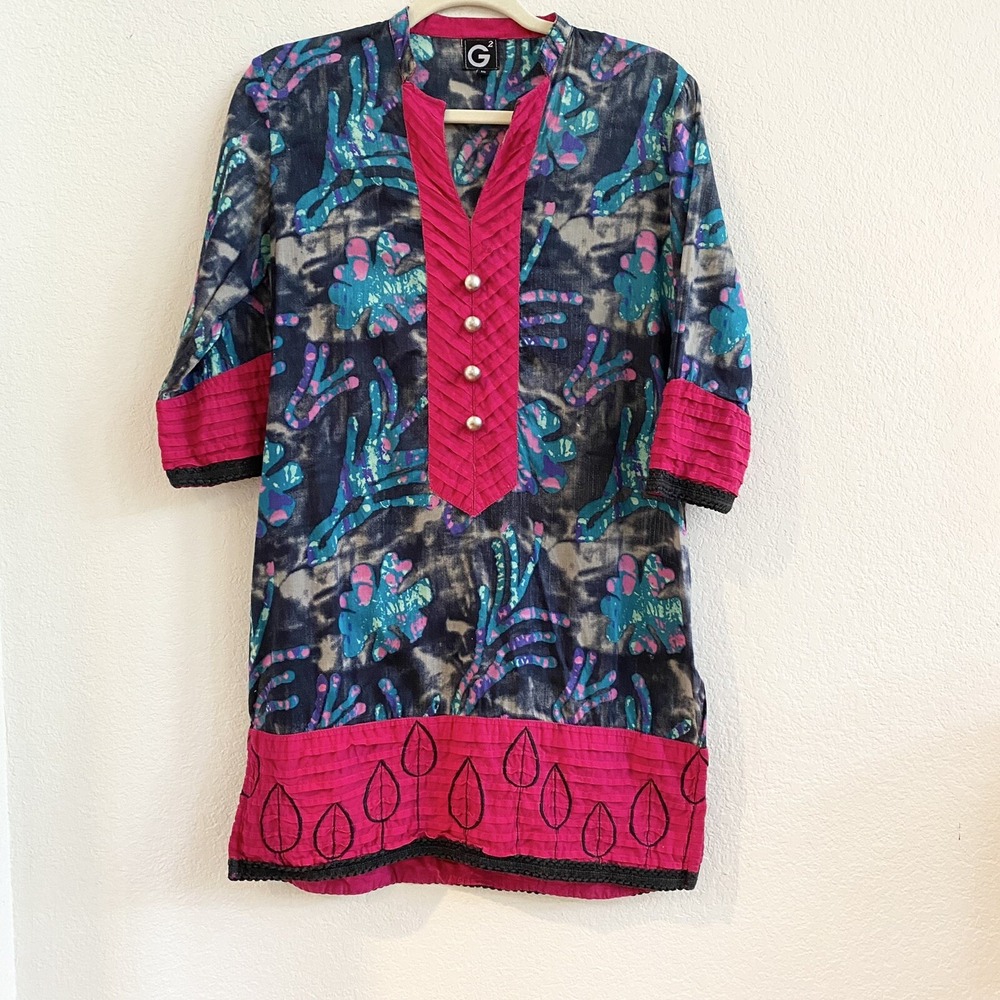 G2 Fushia Blue Pink Embroidered Hem Tunic Cotton Size‎ 12 Button Decor Dress